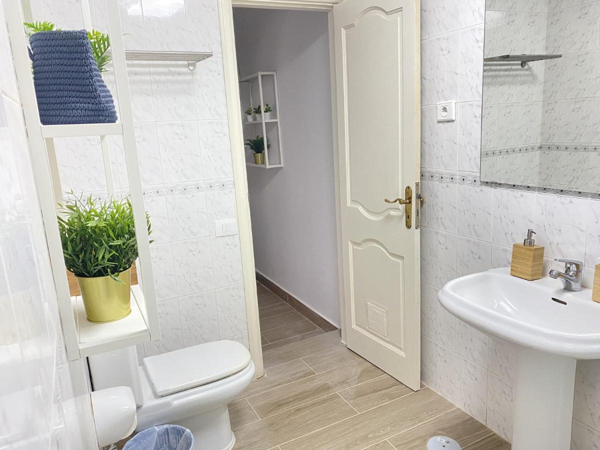 Homeforguest Two Bedroom Apartment With Pool And Terrace Caleta De Fuste Ngoại thất bức ảnh