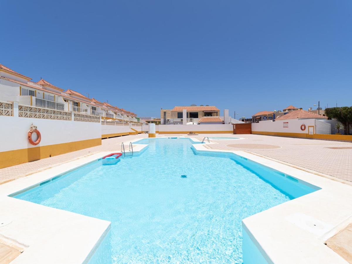Homeforguest Two Bedroom Apartment With Pool And Terrace Caleta De Fuste Ngoại thất bức ảnh
