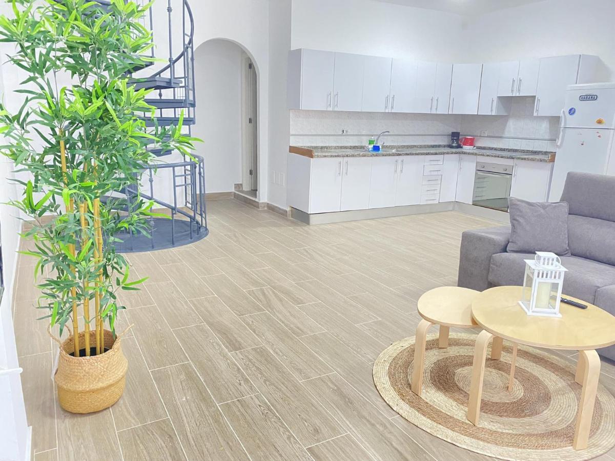 Homeforguest Two Bedroom Apartment With Pool And Terrace Caleta De Fuste Ngoại thất bức ảnh